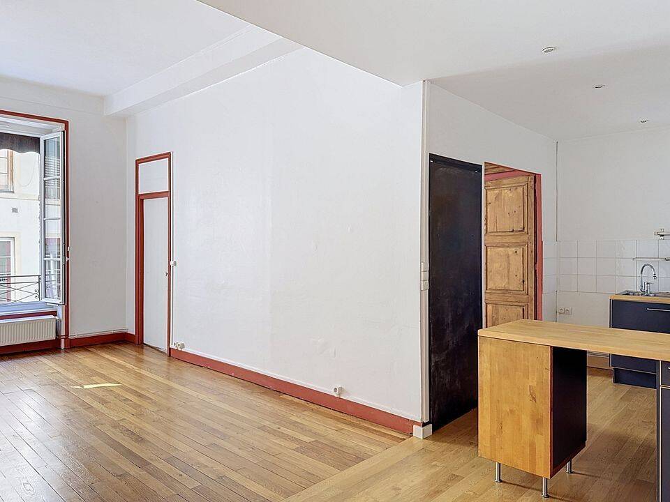Appartement 3 pièces 83 m² · à Lyon 1er Arrondissement · 82,8 m² · 420 000 €