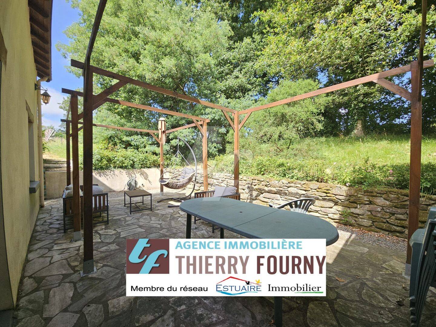 Maison 9 pièces 200 m² · à Fay-de-Bretagne · 200 m² · 339 900 €
