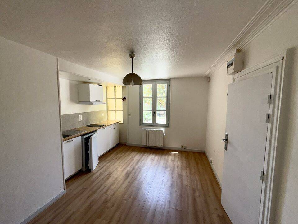Appartement 1 pièce 18 m² · à Niort · 18 m² · 395 €/mois