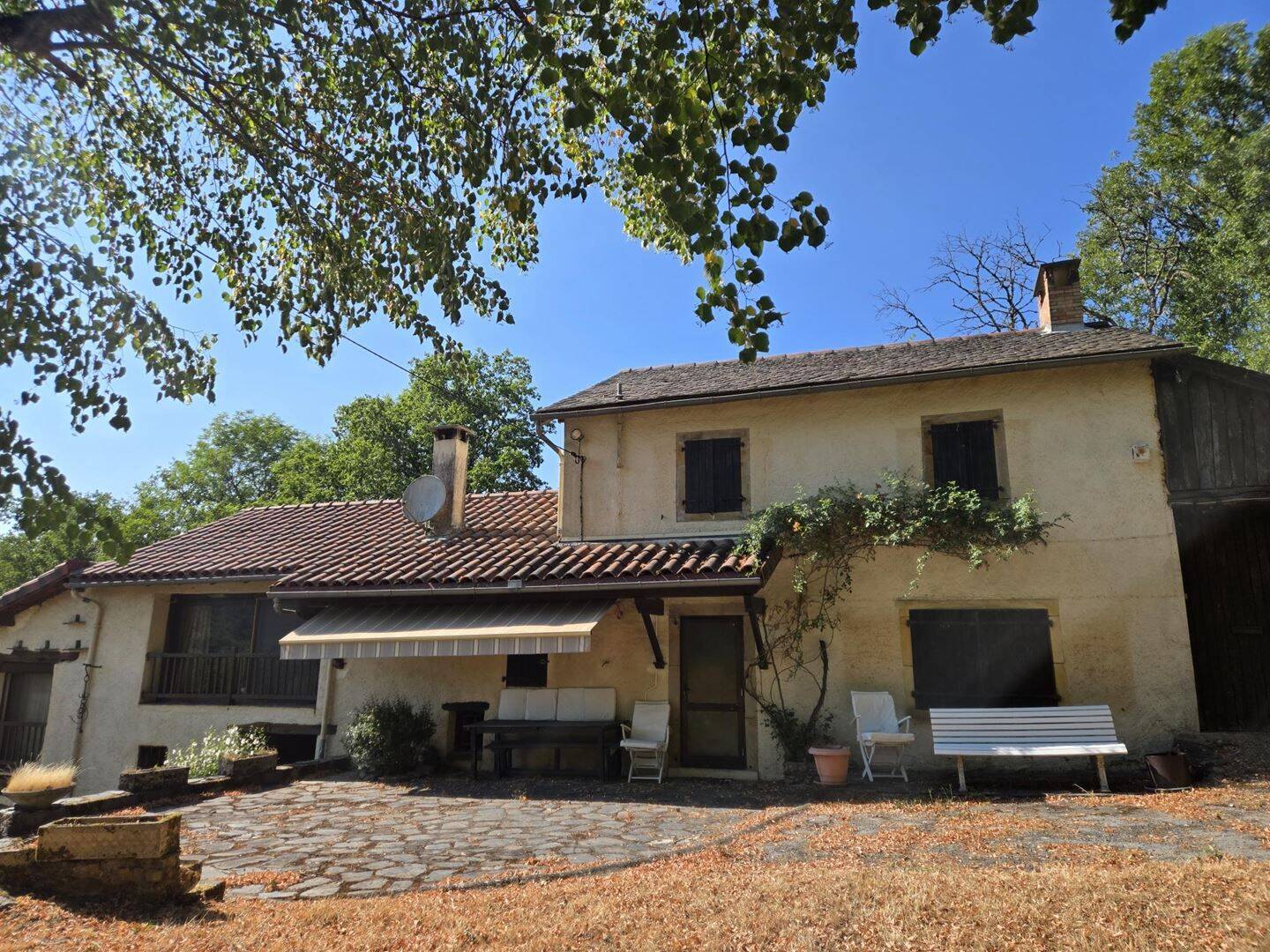 Maison 5 pièces 151 m² · à Curvalle · 151 m² · 145 000 €