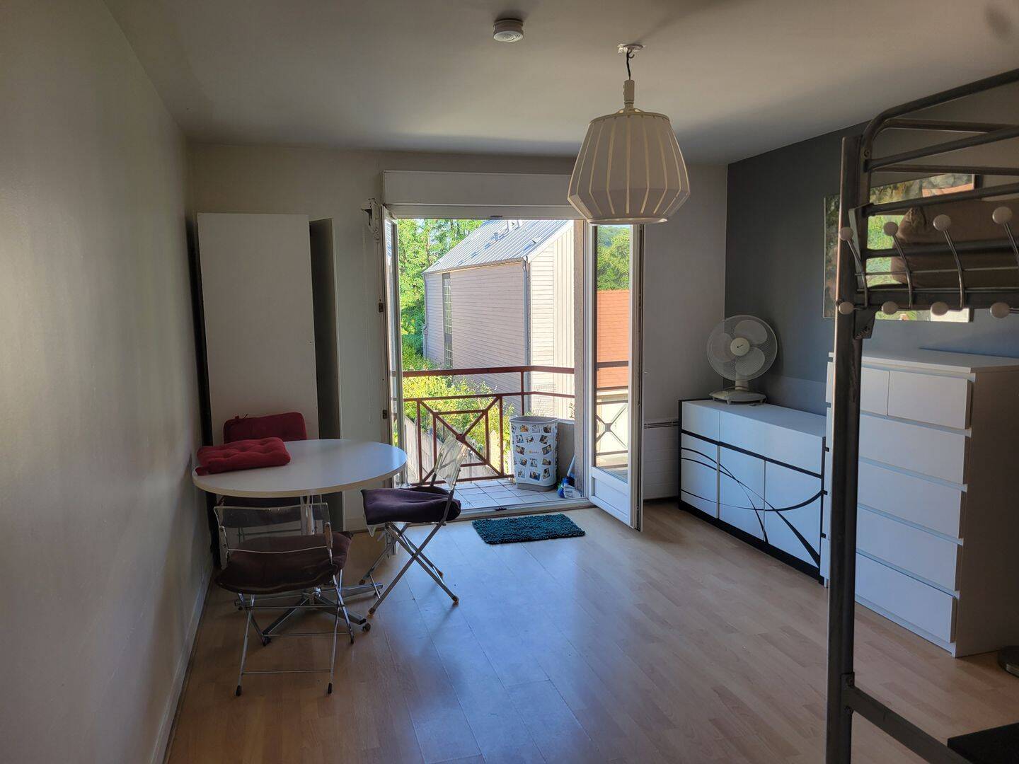 Appartement 1 pièce 31 m² · à Chaville · 30,5 m² · 950 €