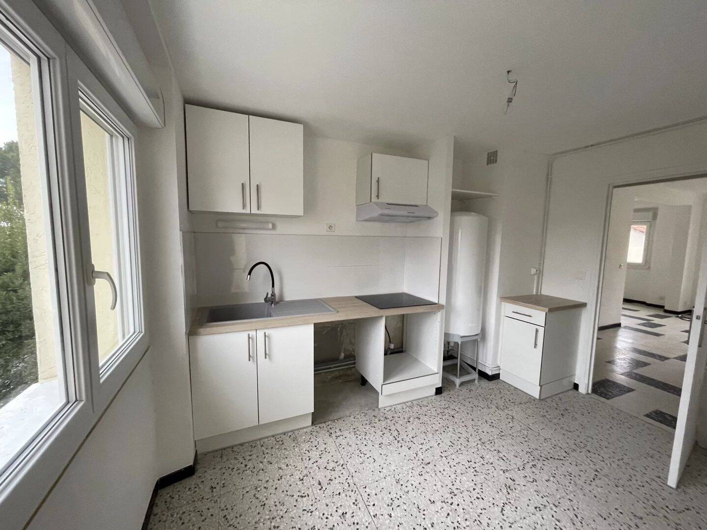 Appartement 4 pièces 74 m² · à Alès · 73,8 m² · 682 €