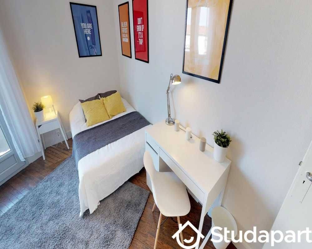 1 pièce 14 m² · à Toulouse · 14 m² · 650 €