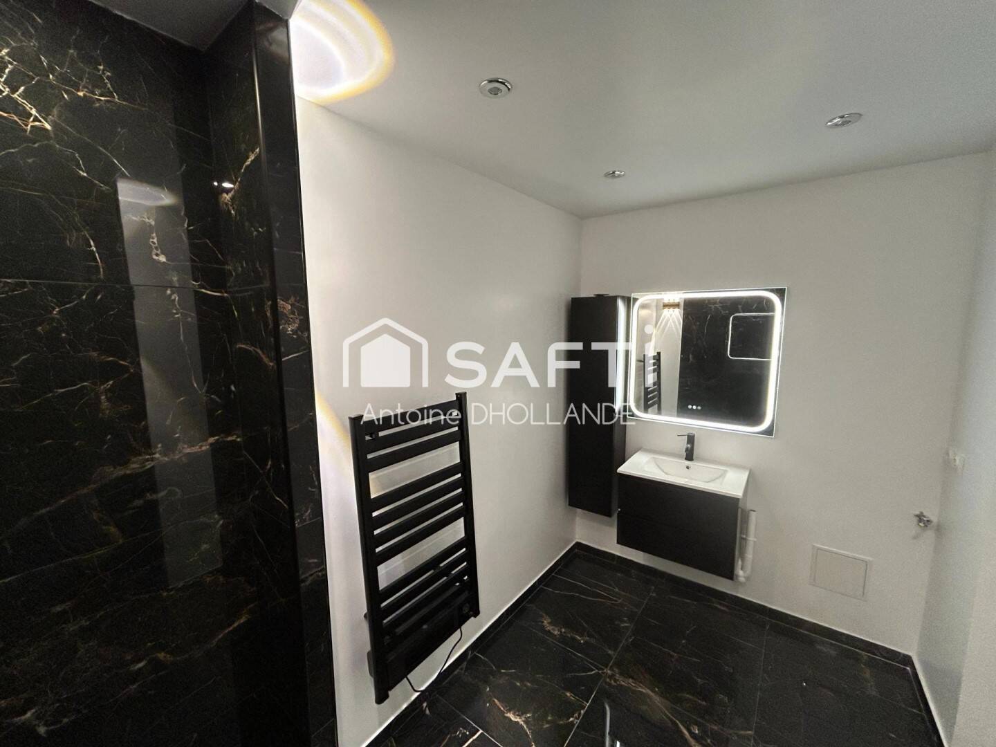 Appartement 4 pièces 66 m² · à Saint-Quentin · 66 m² · 66 000 €
