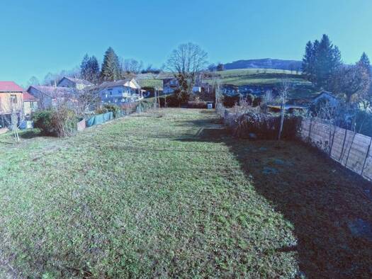 Terrain constructible viabilisé à vendre 85 000 € 891 m² de terrain Saint-Jean-en-Royans 26190