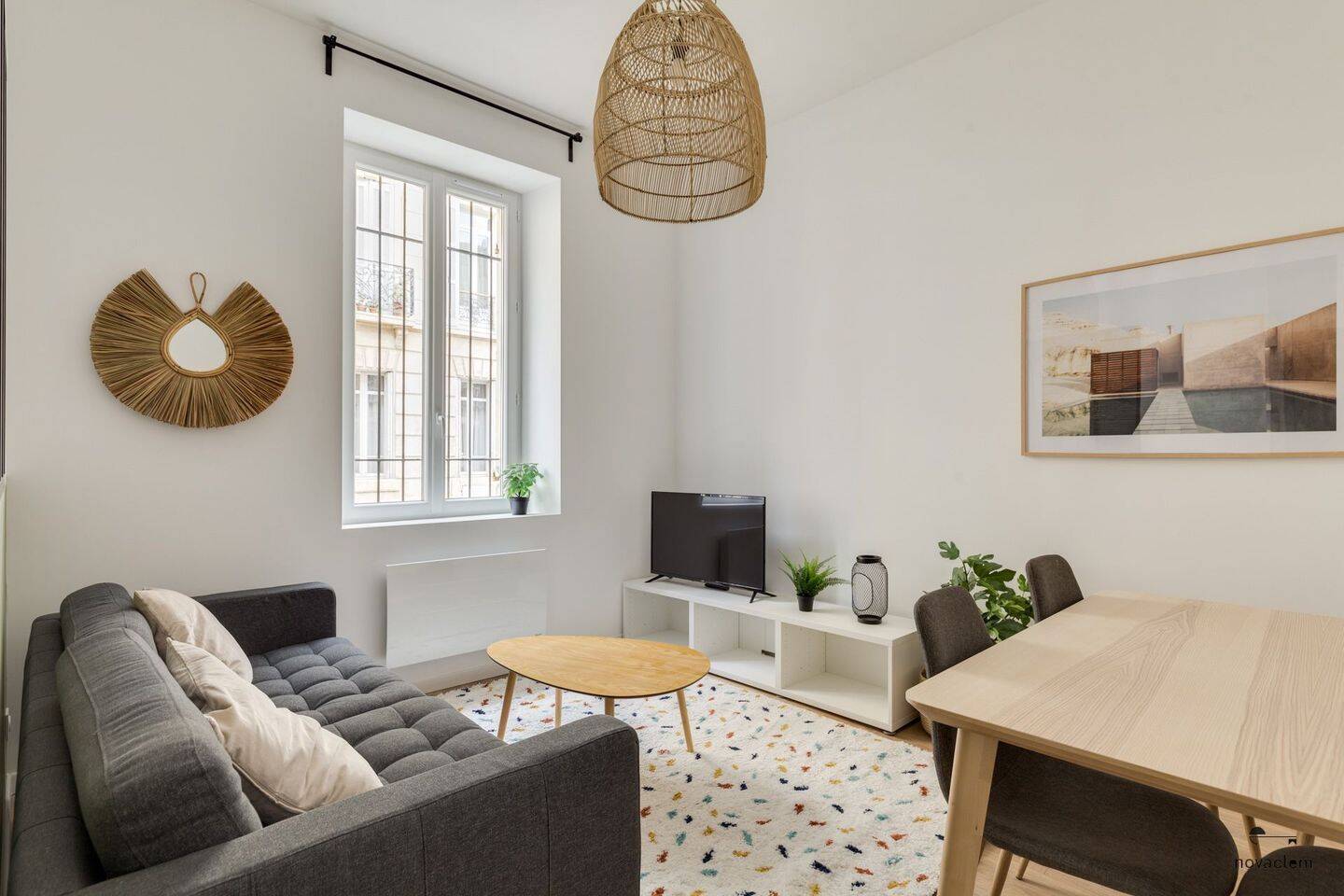 Appartement 2 pièces 36 m² · à Marseille 5ème Arrondissement · 35,6 m² · 706 €