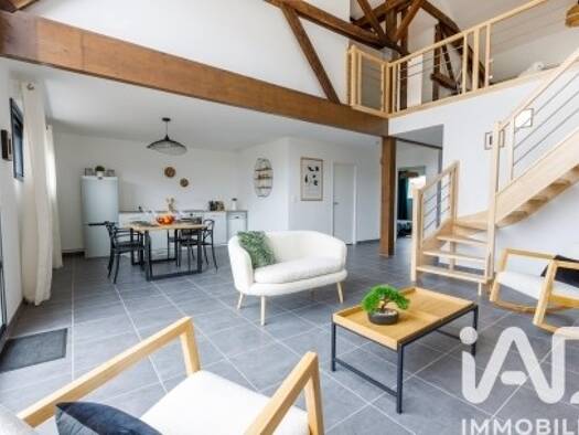 Maison à vendre 300 000 € 5 pièces 3 chambres 130 m² 242 m² de terrain Rainneville 80260