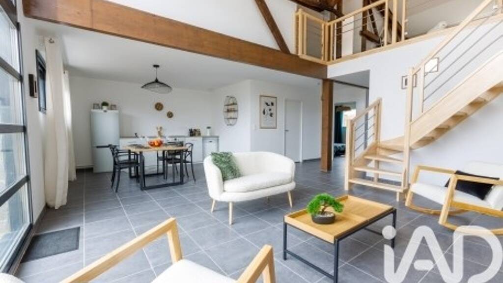 Maison à vendre 300 000 € 5 pièces 3 chambres 130 m² 242 m² de terrain Rainneville 80260