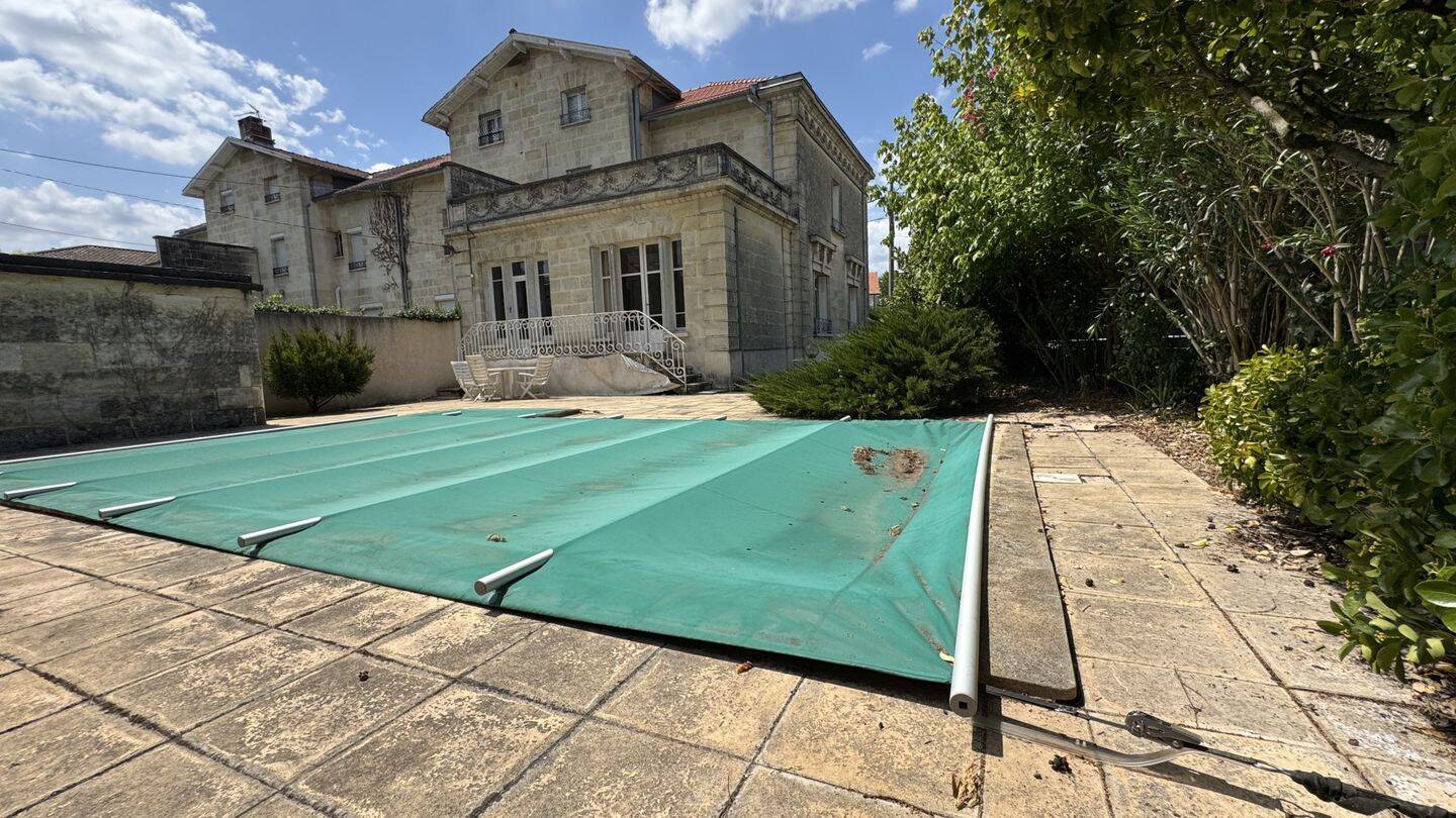 Maison 7 pièces 185 m² · à Bordeaux · 185 m² · 750 000 €