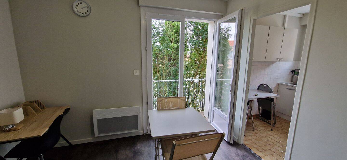 Appartement 1 pièce 17 m² · à Montaigu-Vendée · 17 m² · 355 €/mois