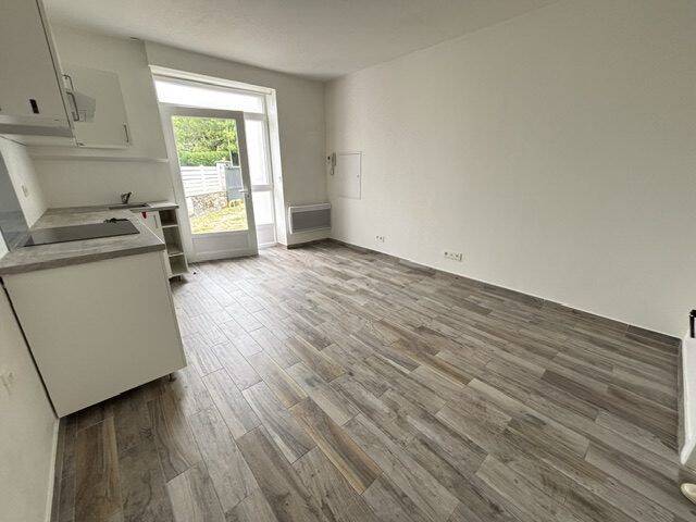 Appartement 2 pièces 31 m² · à Bois-d'Arcy · 31 m² · 827 €
