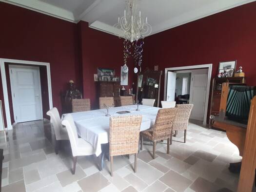 Demeure à vendre 1 195 000 € 23 pièces 12 chambres 850 m² 100 000 m² de terrain Aubusson 23200