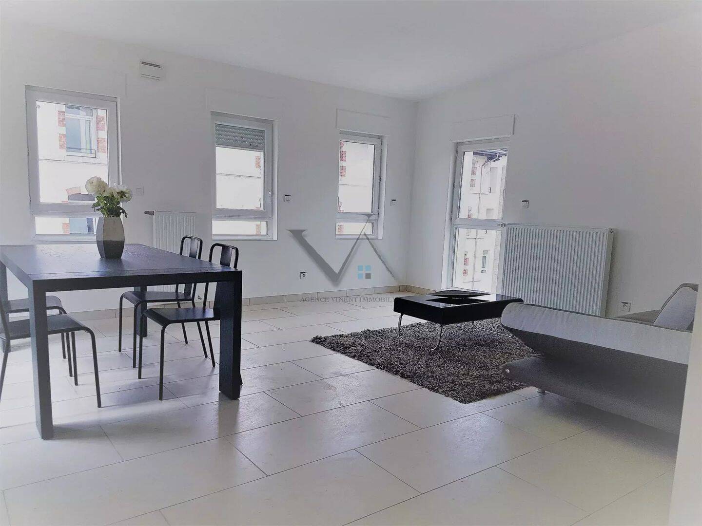 Appartement 4 pièces 89 m² · à Montélimar · 88,6 m² · 902 €/mois