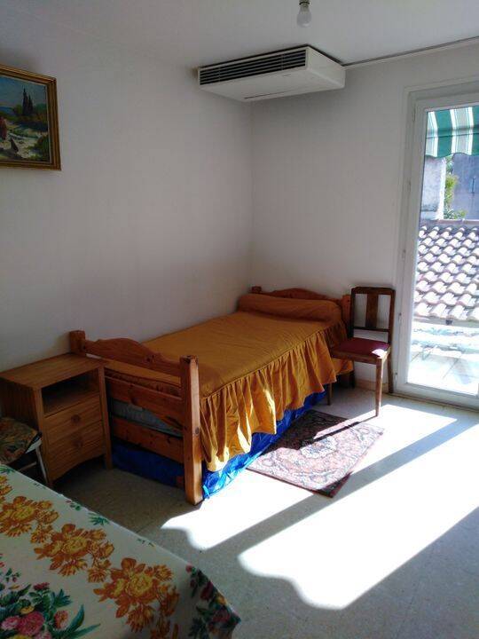 Appartement 1 pièce 12 m² · à Garons · 12 m² · 310 €
