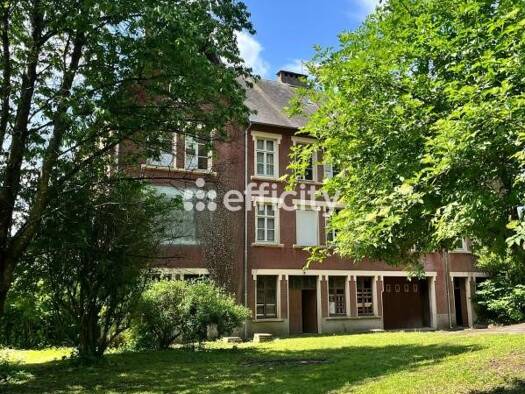 Immeuble à vendre 205 500 € 1 000 m² La Ferrière-aux-Étangs 61450