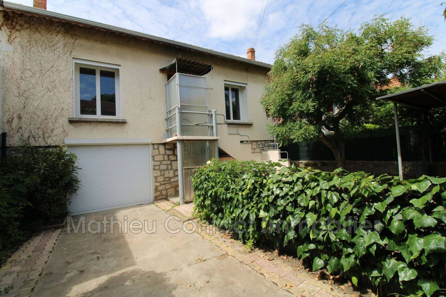 Maison 4 pièces 114 m² · à Nîmes · 114,2 m² · 1 020 €