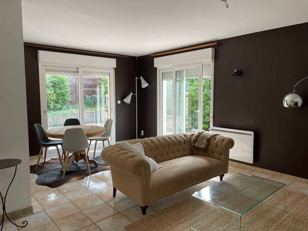 Appartement 3 pièces 63 m² · à Saint-Paul-Trois-Châteaux · 63 m² · 800 €