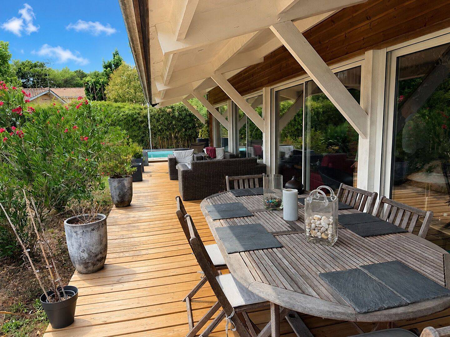 Maison 4 pièces 115 m² · à Saint-Médard-en-Jalles · 115 m² · 1 985 €