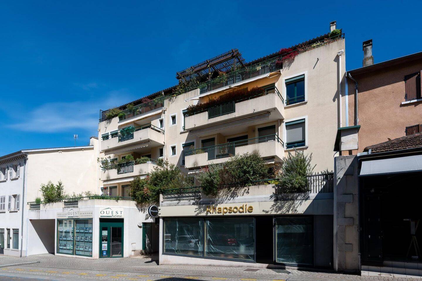Appartement 4 pièces 126 m² · à Charbonnières-les-Bains · 126 m² · 650 000 €