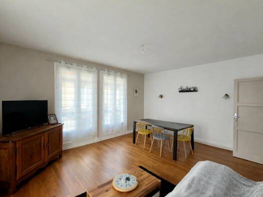 Maison à vendre 159 000 € 3 pièces 2 chambres 84 m² Rives-en-Seine 76490