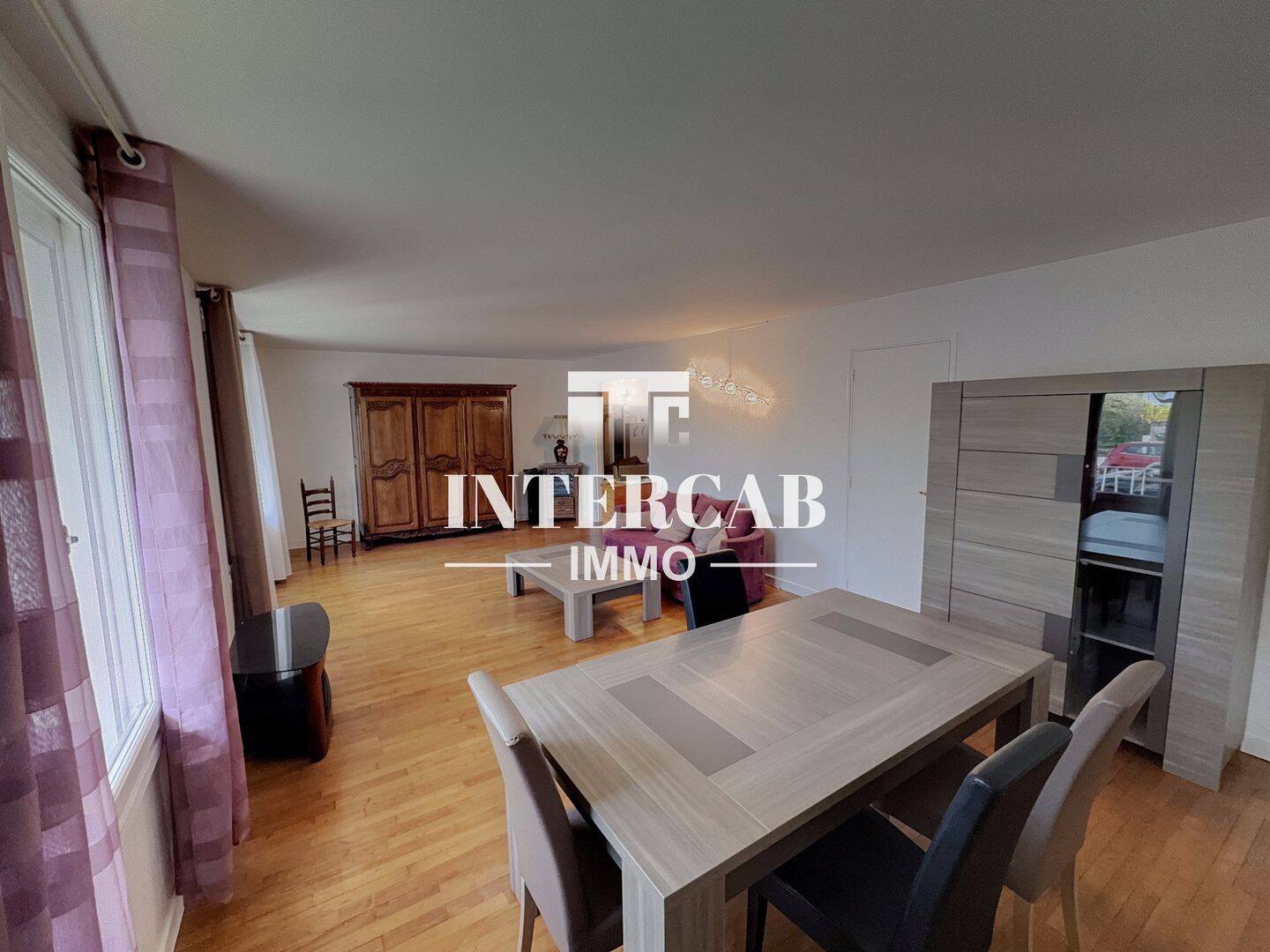 Appartement 5 pièces 95 m² · à Reims · 95,4 m² · 180 000 €