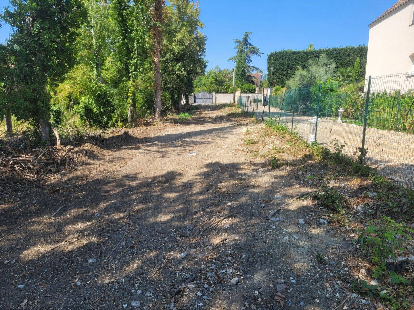 Terrain de 519 m² à Vaux-sur-Seine - photo 2