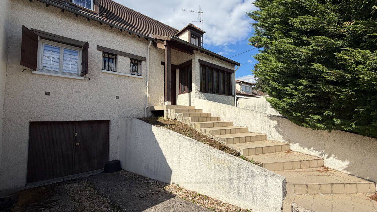Maison 4 pièces 97 m² · à Livry-Gargan · 96,6 m² · 359 000 €