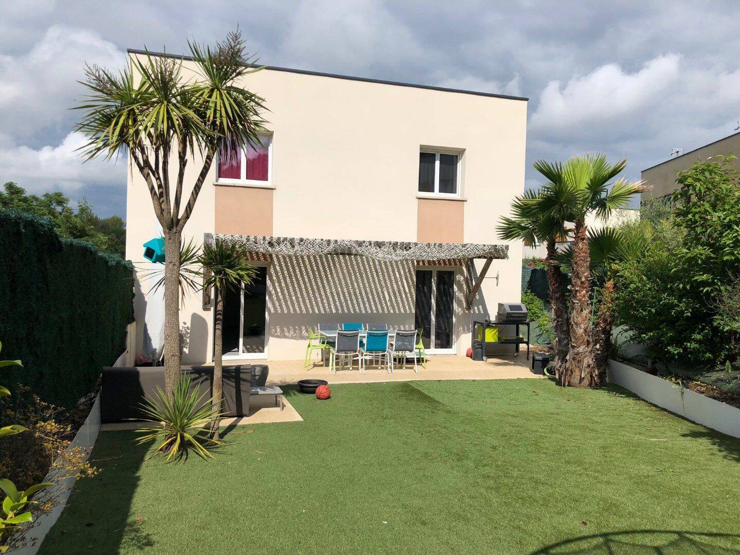 Maison 4 pièces 93 m² · à Prades-le-lez · 93 m² · 1 269 €