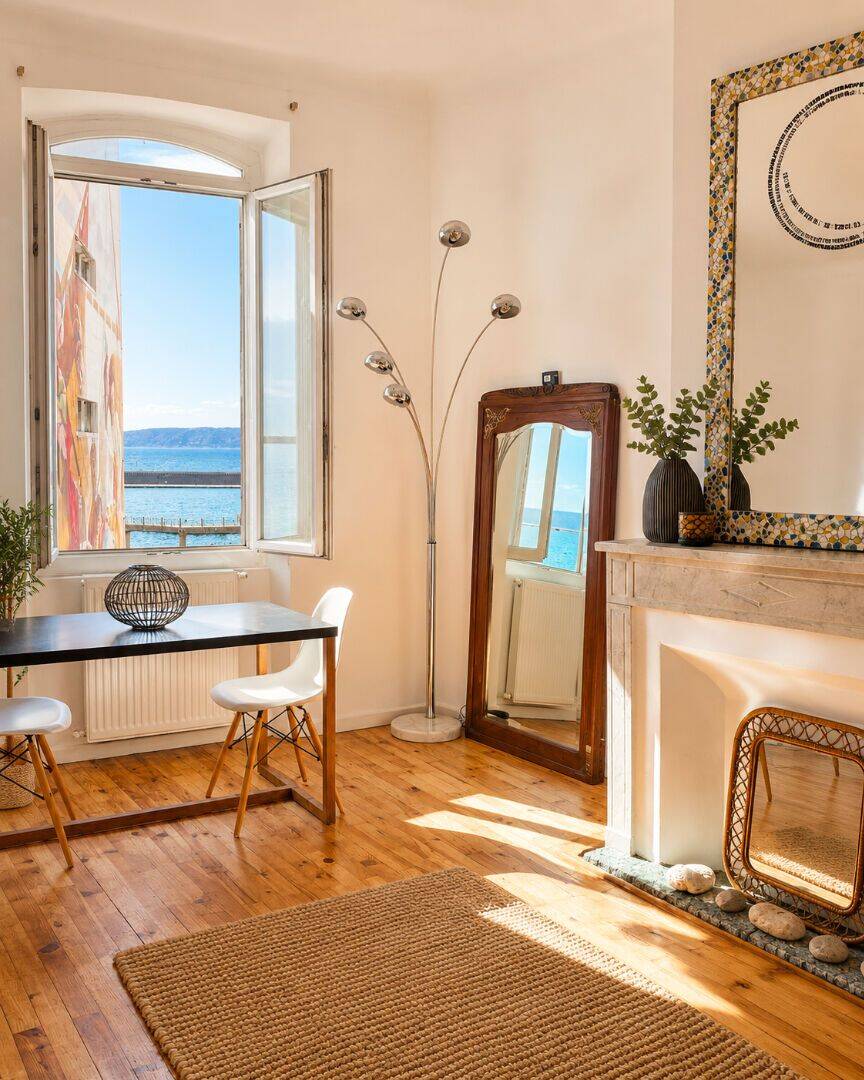 Appartement 3 pièces 49 m² · à Marseille 2ème Arrondissement · 49,1 m² · 1 300 €