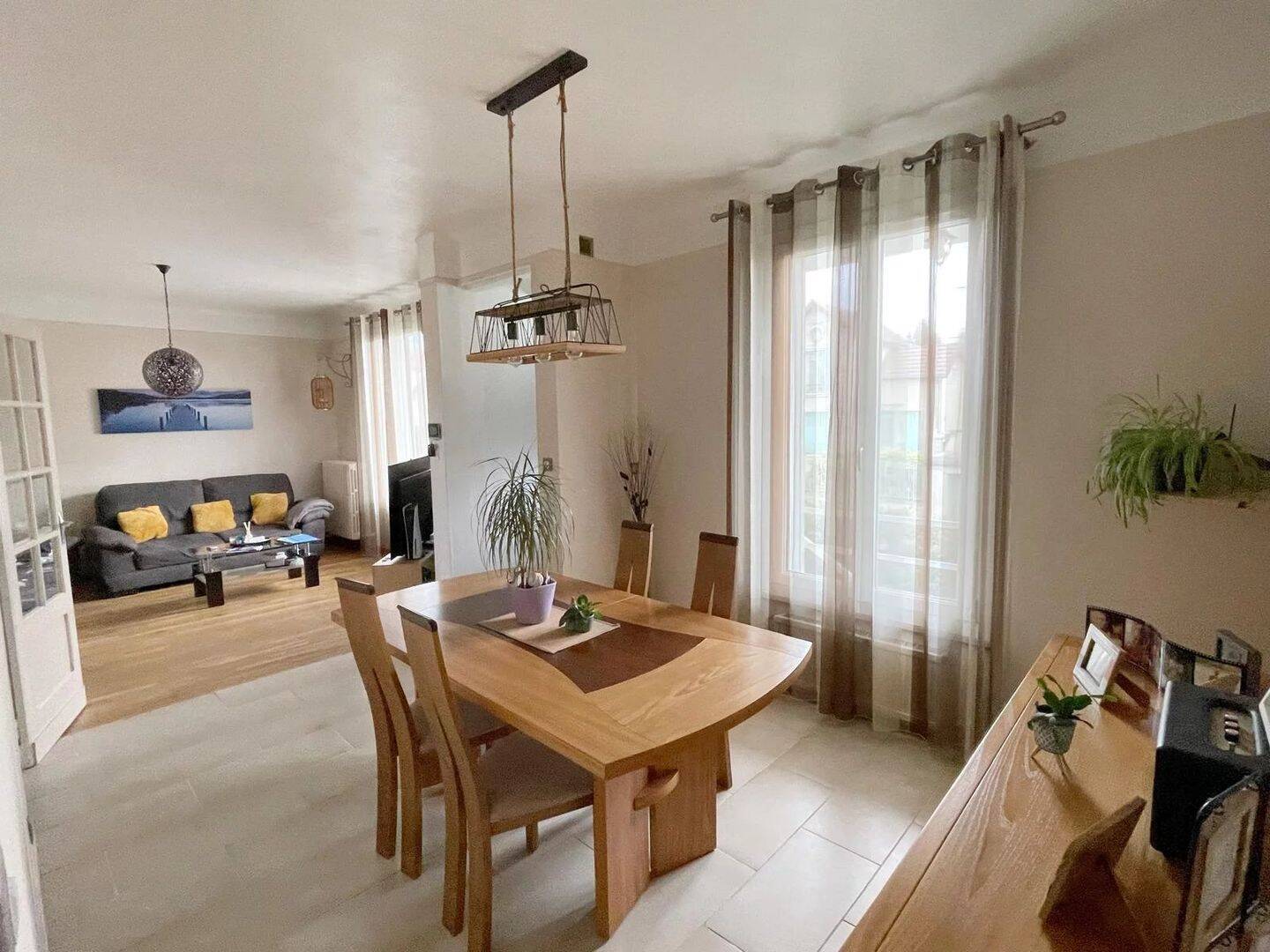 Maison 7 pièces 117 m² · à Montfermeil · 117,1 m² · 349 000 €