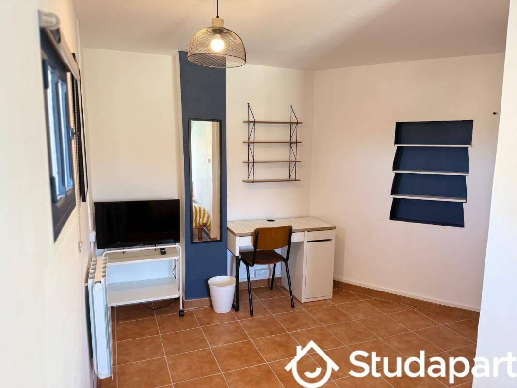 Maison 6 pièces 79 m² · à Béziers · 79 m² · 420 €