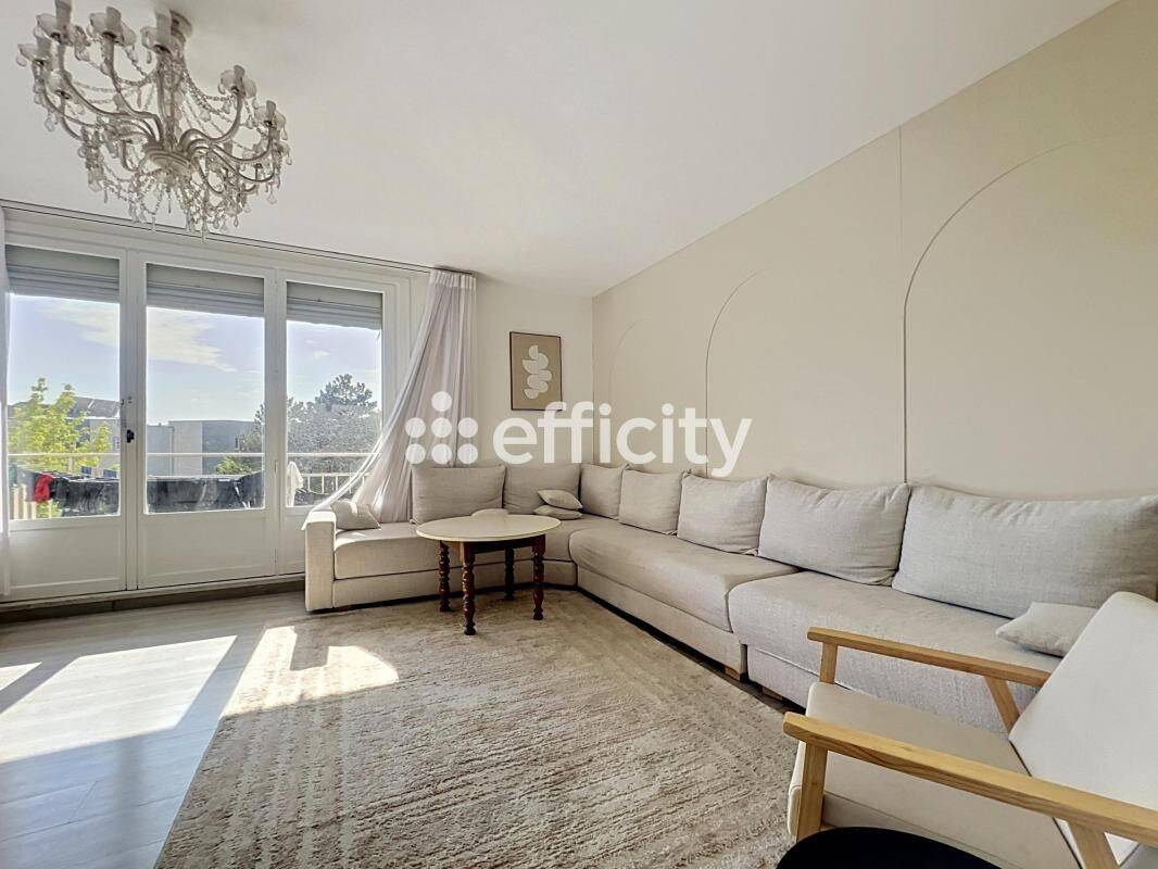 Appartement 5 pièces 105 m² · à Tours · 105 m² · 149 900 €