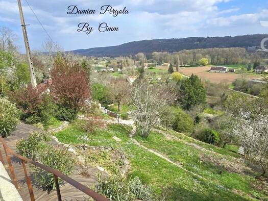 Maison à vendre 169 500 € 4 pièces 2 chambres 66 m² 6 368 m² de terrain Montignac 24290