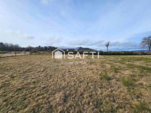 Terrain constructible viabilisé à vendre 33 051 € 690 m² de terrain Albaret-Sainte-Marie 48200