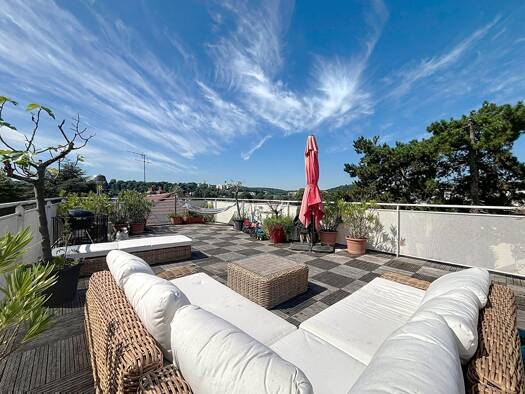 Duplex à vendre 1 248 000 € 4 pièces 3 chambres 131 m² Étage 1/2 Cote d'Argent-Desvallieres-Gambetta Ville-d'Avray 92410