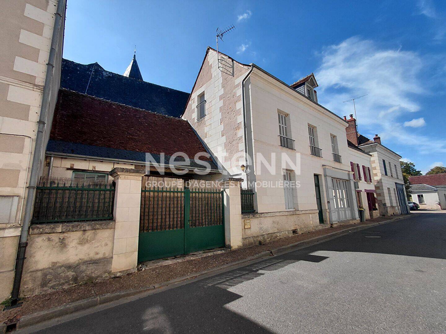 Maison 5 pièces 153 m² · à Azay-sur-Indre · 152,7 m² · 251 700 €