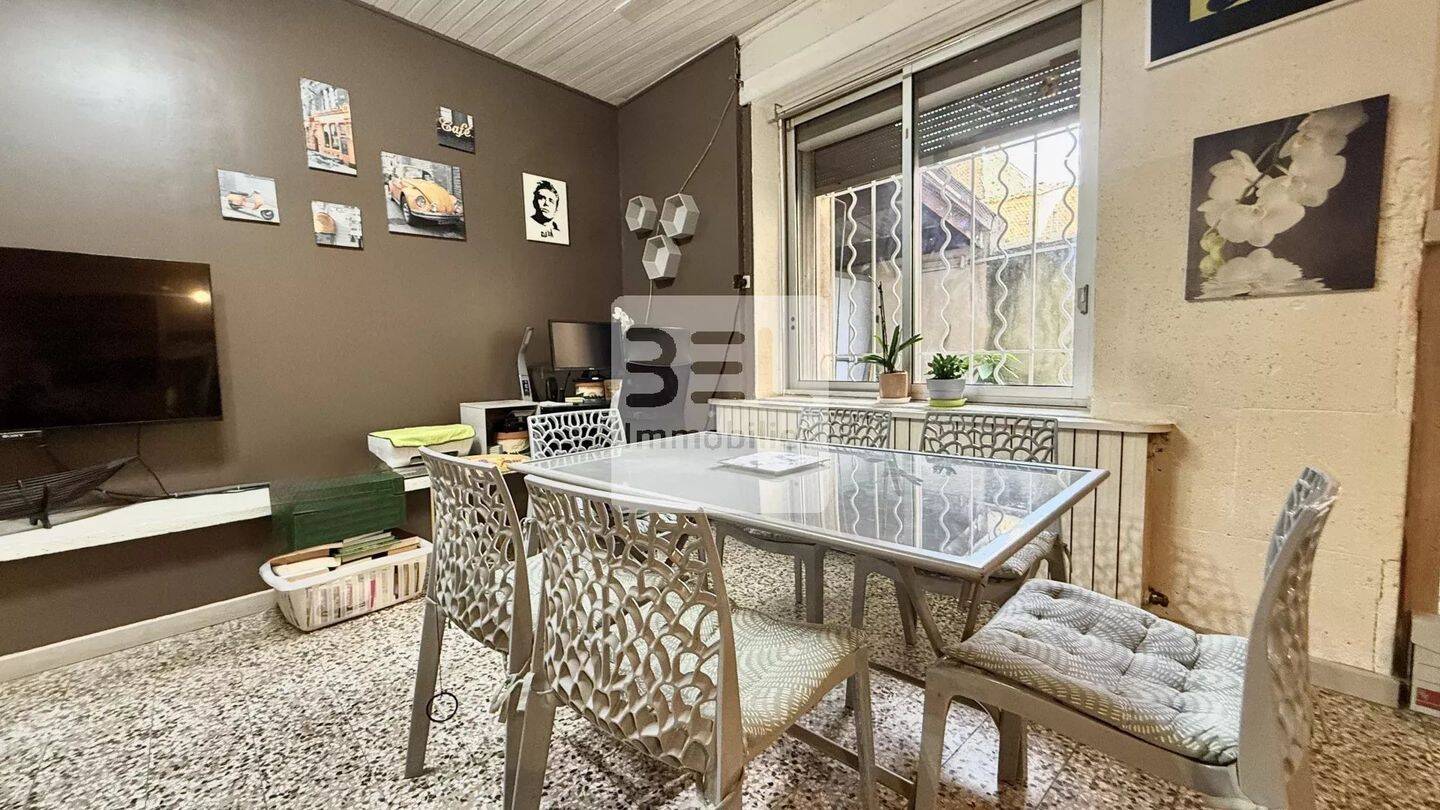Maison 5 pièces 130 m² · à Chusclan · 130,4 m² · 175 000 €