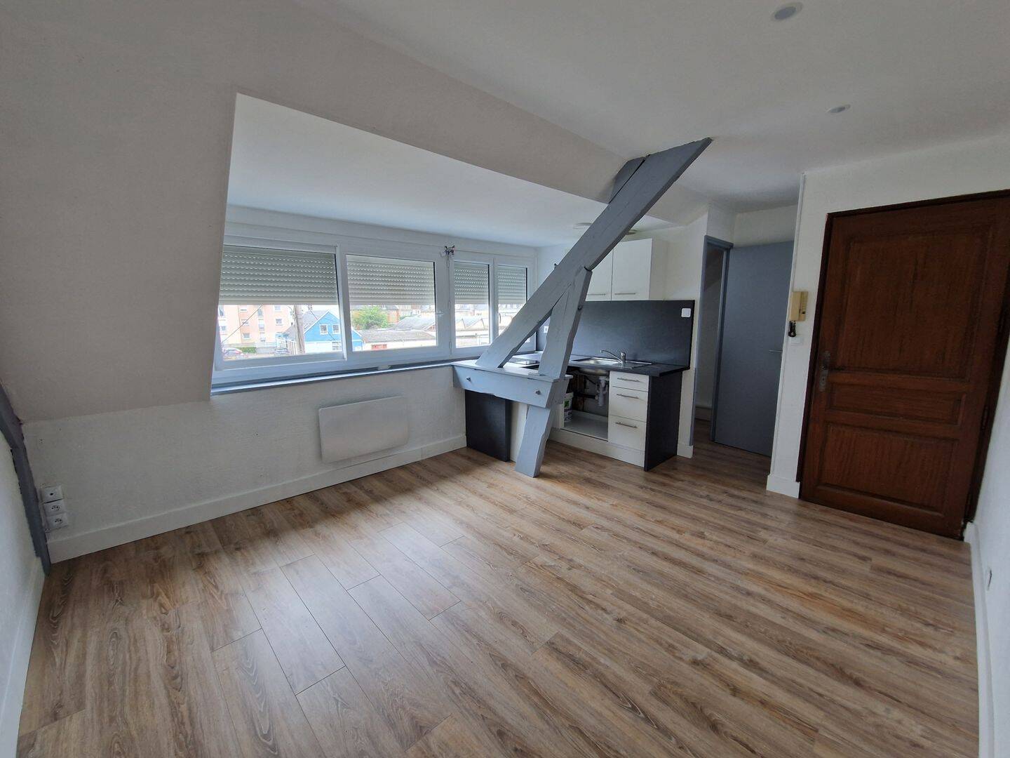 Appartement 1 pièce 18 m² · à Gournay-en-Bray · 17,7 m² · 330 €