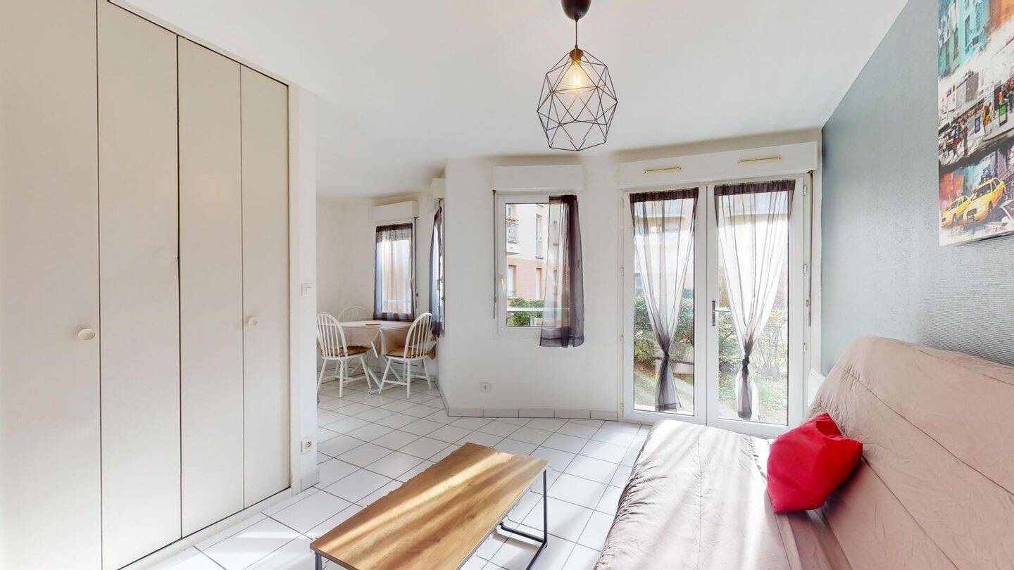 Appartement 1 pièce 28 m² · à Reims · 28 m² · 450 €
