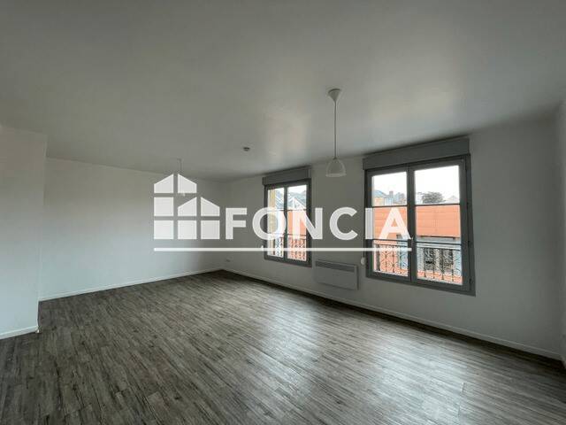 Appartement 3 pièces 64 m² · à Charleville-Mézières · 64 m² · 645 €