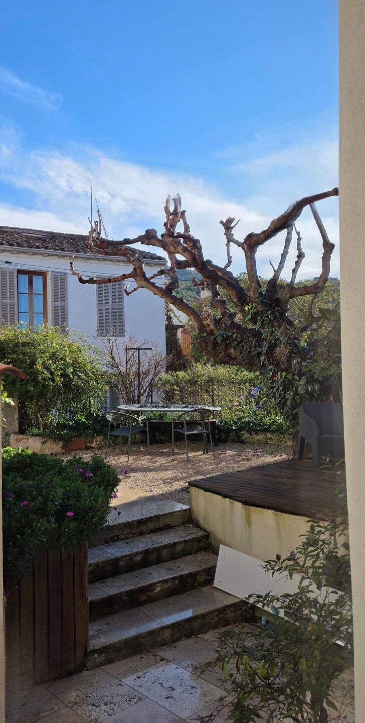 Maison 3 pièces 80 m² · à Marseille 11ème Arrondissement · 80 m² · 408 000 €
