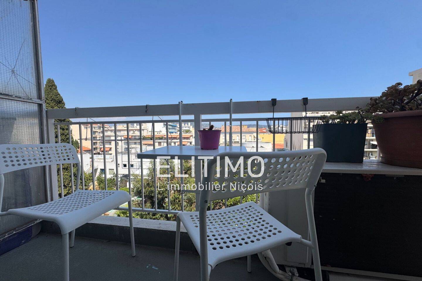 Appartement 1 pièce 19 m² · à Nice · 19 m² · 850 €