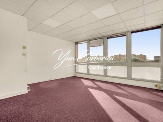 Espace bureau à vendre 330 000 € 178 m² de bureaux Minimes Toulouse 31200