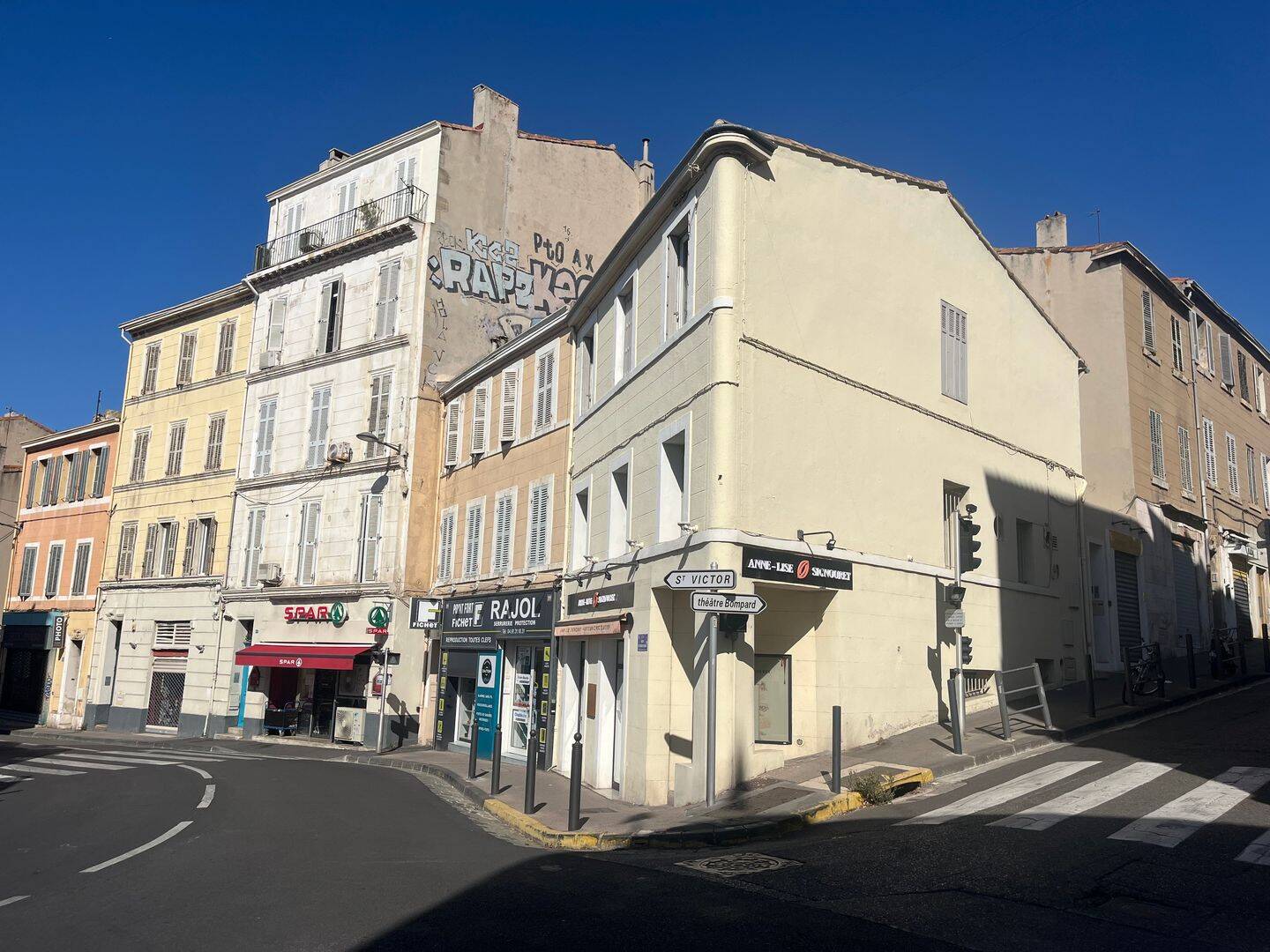 Appartement 3 pièces 54 m² · à Marseille 7ème Arrondissement · 54 m² · 1 000 €/mois
