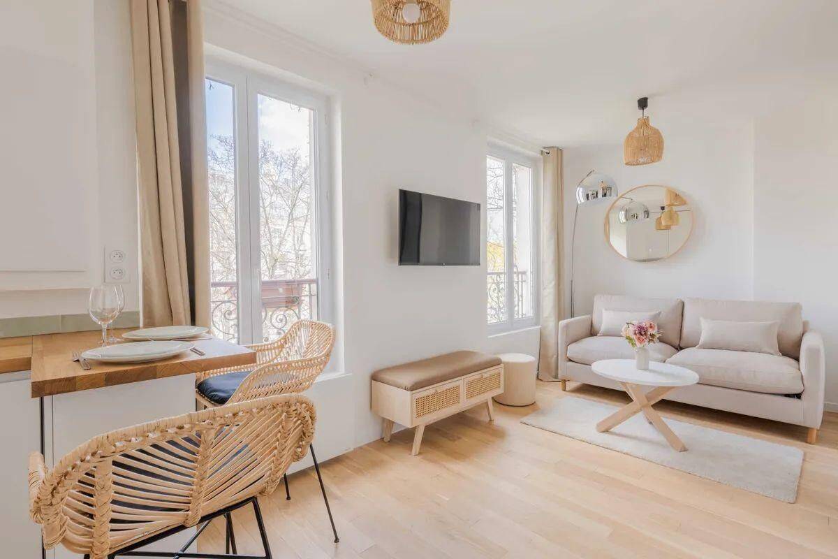 Appartement 2 pièces 25 m² · à Paris 18ème Arrondissement · 25 m² · 2 000 €/mois