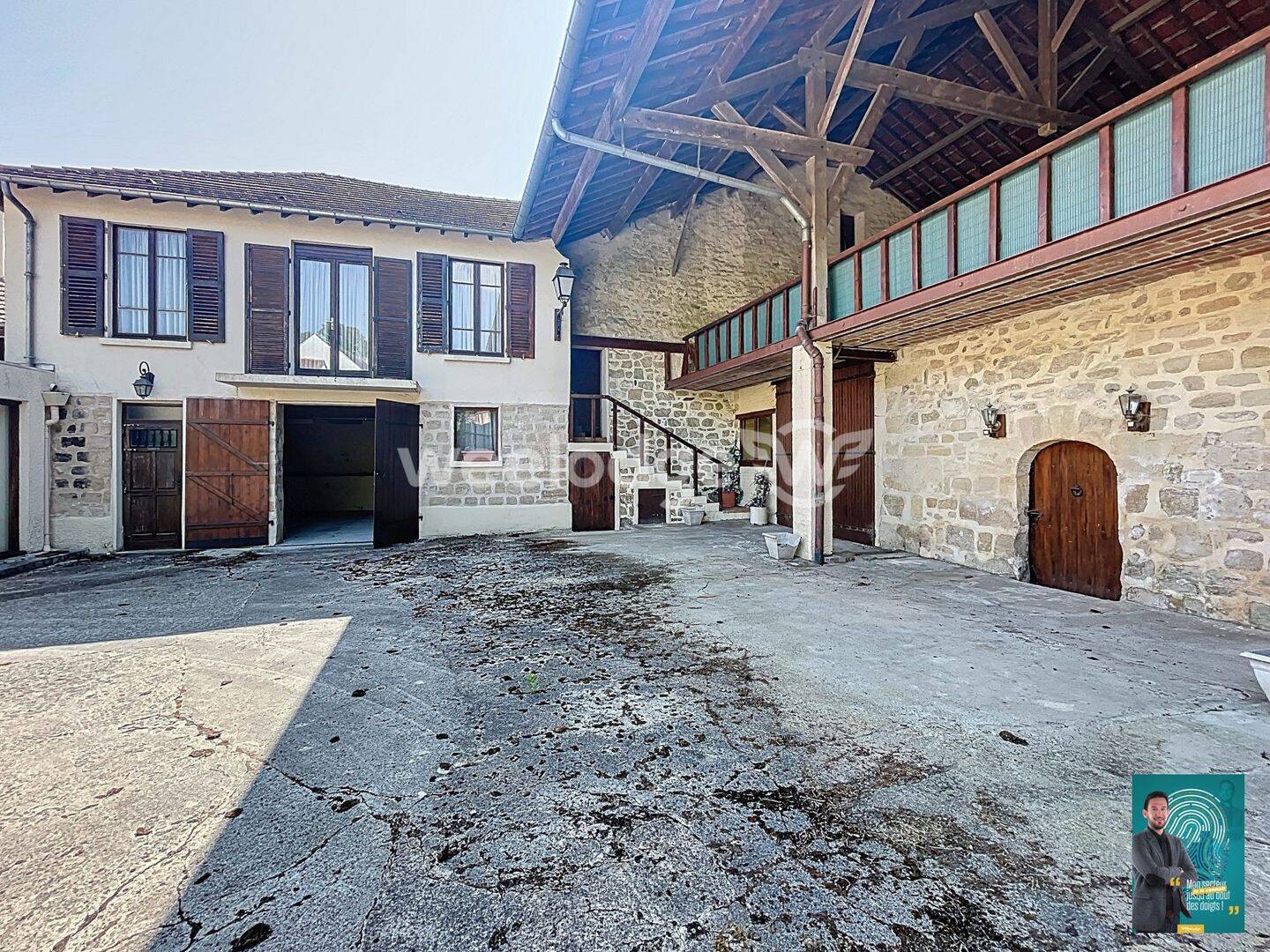 Maison 10 pièces 313 m² · à Vauréal · 313 m² · 569 900 €