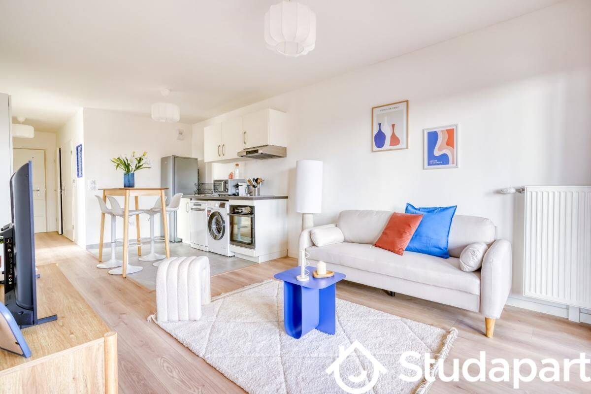 1 pièce 10 m² · à Bussy-Saint-Georges · 10 m² · 630 €