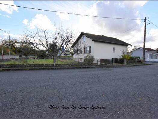 Maison à vendre 130 000 € 4 pièces 3 chambres 82 m² Nommay 25600