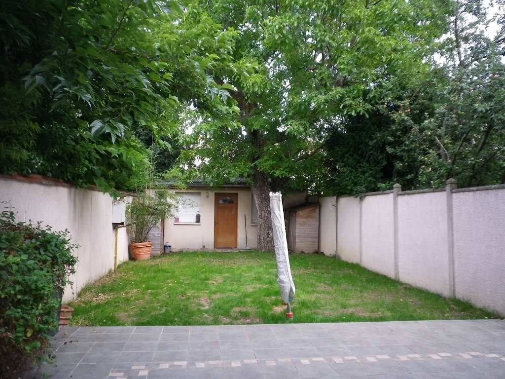 Maison 7 pièces 145 m² · à Saint-Germain-en-Laye · 145 m² · 2 950 €/mois