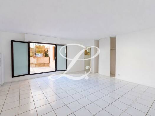 Appartement à vendre 445 000 € 3 pièces 2 chambres 78 m² Étage 1/4 Centre Maisons-Laffitte 78600